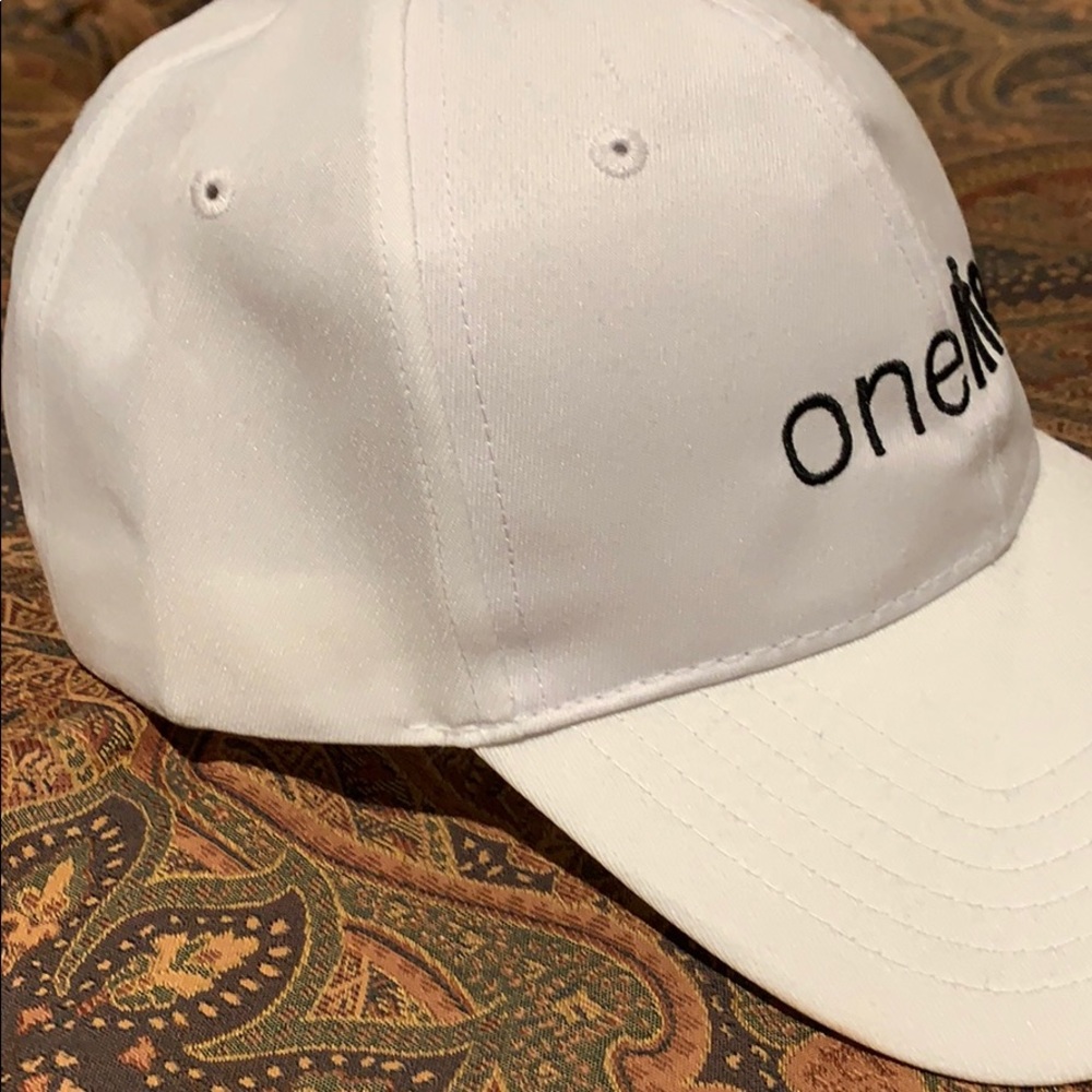 “One Life “ Hat Adjustable - Picture 3 of 5